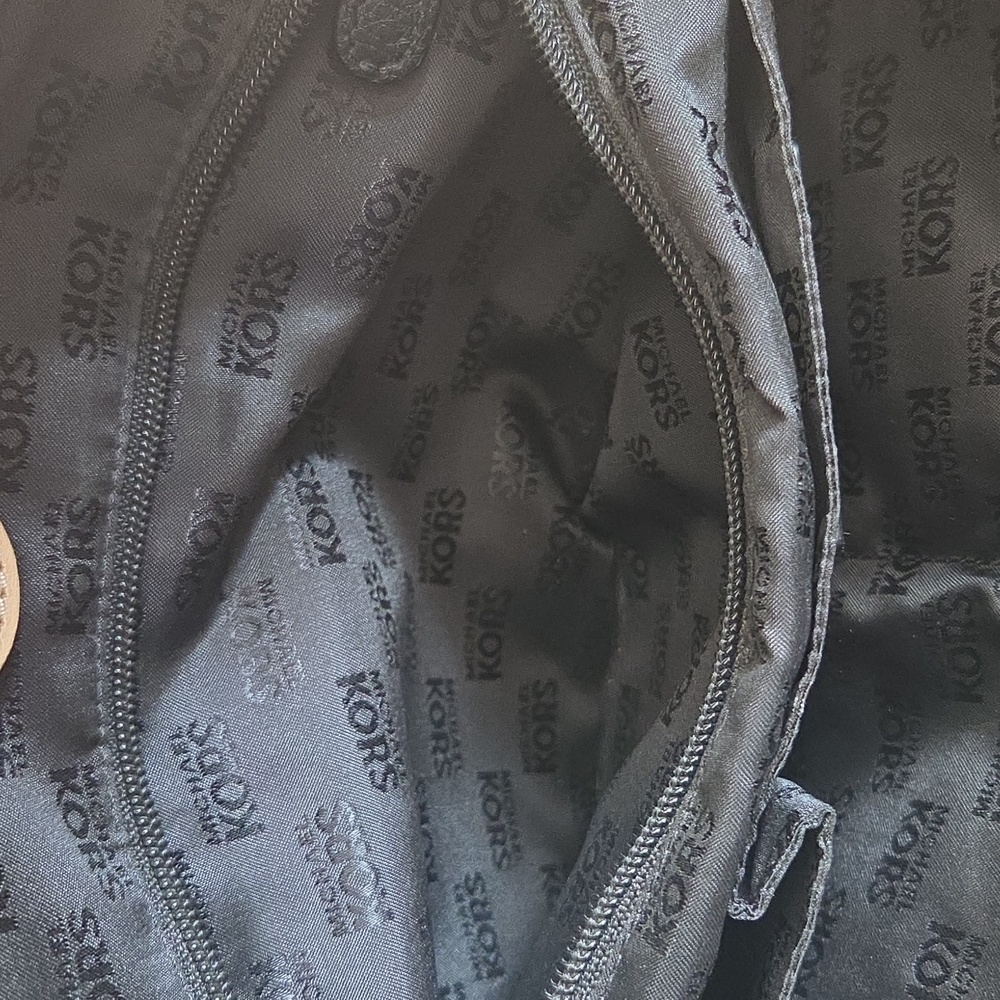 Classic Michael Kors Black Leather Tote Purse - Picture 10 of 10